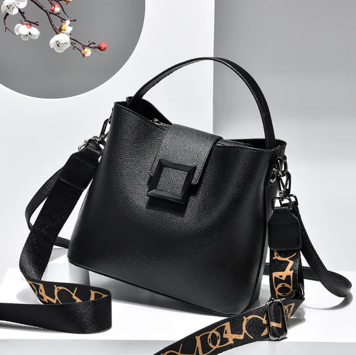 Simple Large Capacity Tote Bag