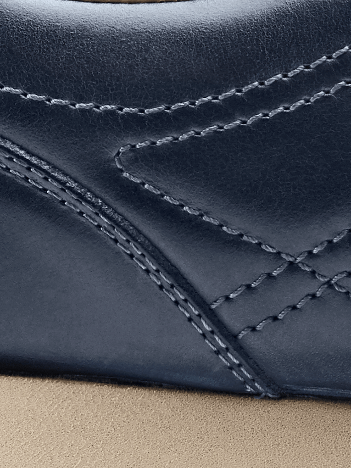 Retro Runner in Regatta